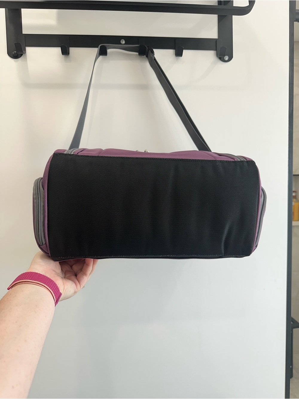EUC eBags Eggplant Purple eBags Crew Cooler II - Picture 2 of 15